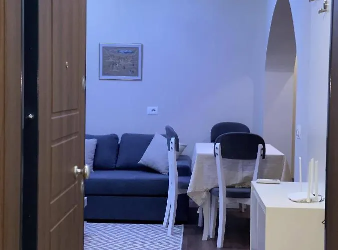 Апартаменты Komatas Modern In Bllok Area Тирана