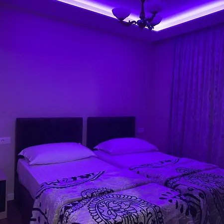 Apartment Komatas Modern In Bllok Area *