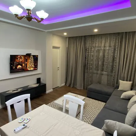 Komatas Modern In Bllok Area *