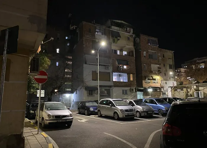 アパート Komatas Modern In Bllok Area *